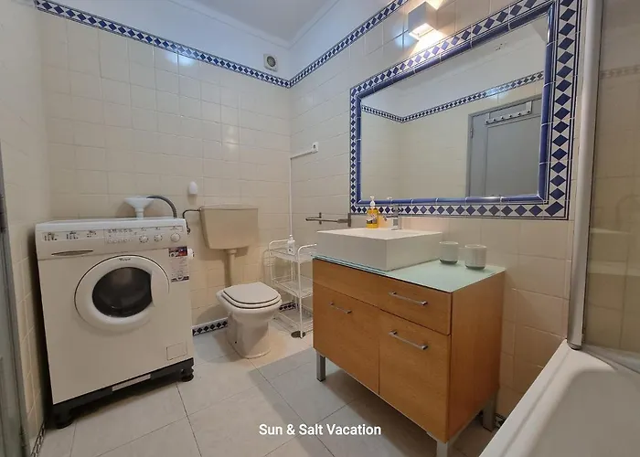 Διαμέρισμα De Tavira, Cute T2 Around The Corner To The Water Front *